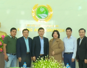 Lãnh đạo Trung ương Hội Nông dân Việt Nam làm việc với Công ty Cổ phần Hoàng Anh Agritech tại Vĩnh Phúc